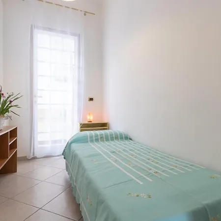 Hébergement de vacances Mina E Arna' *